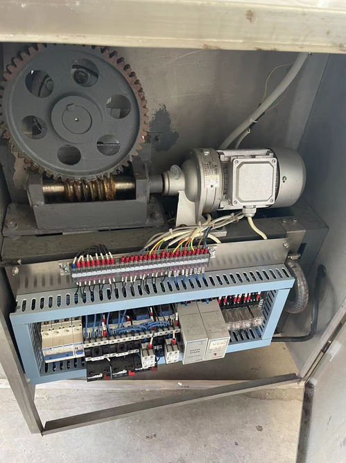 供應(yīng)二手真空和面機 包子水餃皮饅頭食品加工設(shè)備 支持定制